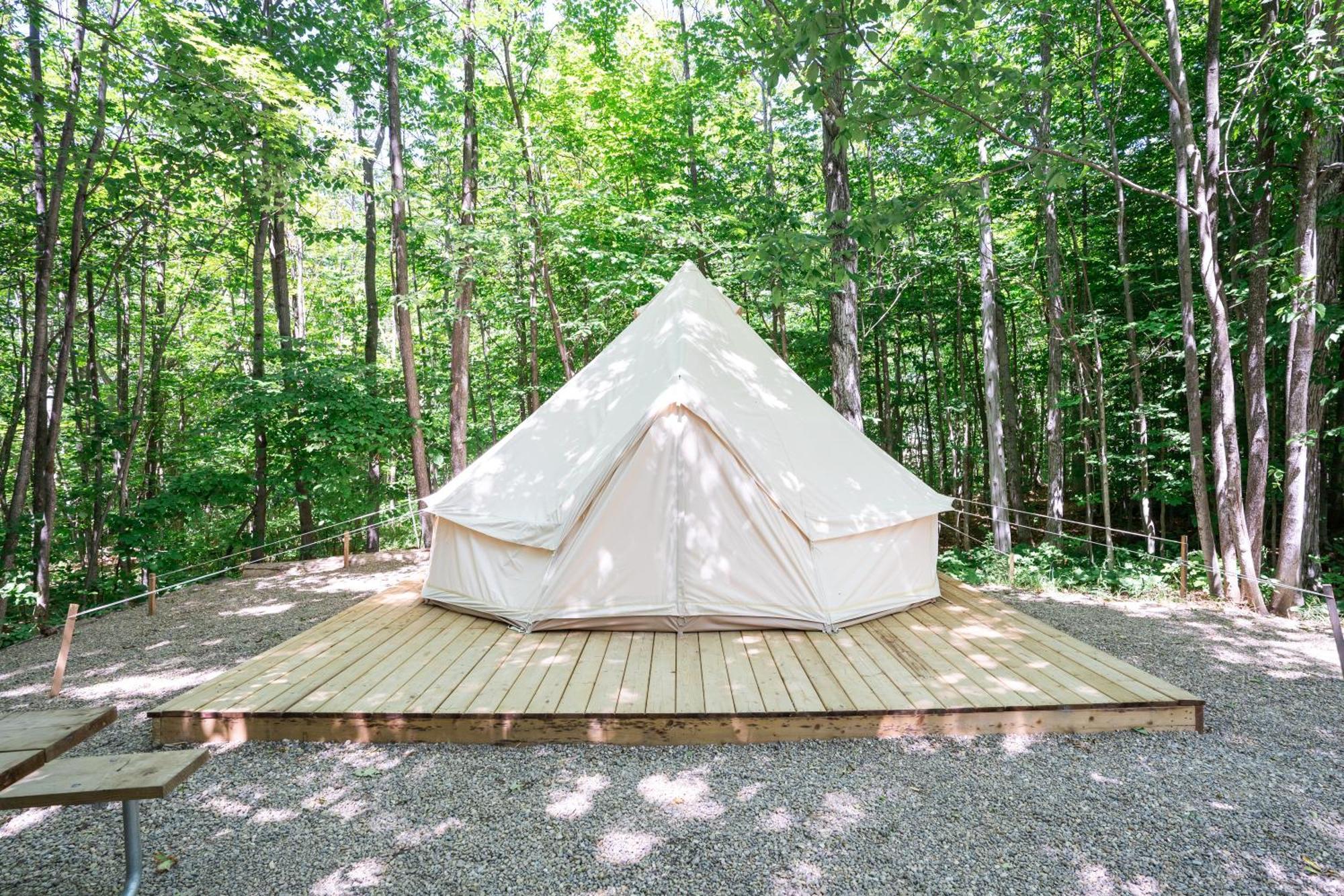 Готель Grotto Getaway Miller Lake Екстер'єр фото