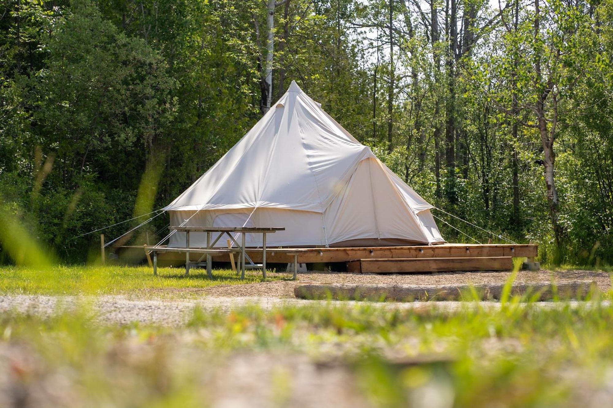 Готель Grotto Getaway Miller Lake Екстер'єр фото